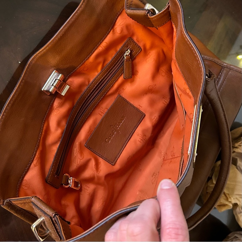 Cole Haan | Vintage Valise Kendra E/W Tote Brown Leather Vibrant Orange Lining - Picture 6 of 16